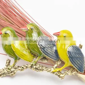 Gold Plated Three Birds On The Brunch Christmas Brooch thumbnail-3