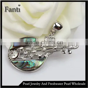 Cheap Guitar Shape Shell Pendant Wholesale thumbnail-1