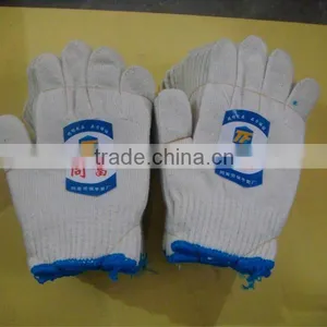 Seamless Knitted Bleach Glove thumbnail-1