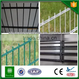 2016 Galvanized Pvc Coated Security Fence Sports Netting thumbnail-2