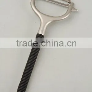 Zinc Alloy With Plastic Handle and Stainless Steel Potato and Apple Peeler,kitchen Gadget thumbnail-2