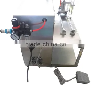 Hot Sale 3 Nozzles Liquid Spout Bag Filling Machine For Milk Juice thumbnail-3
