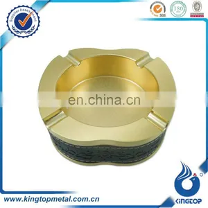 Customized Gold Plated Metal Ashtray thumbnail-1