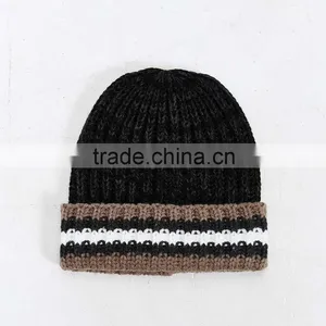 Guangjia Promotional Wholesale Cheap Hand Made Knitted Wool Hat thumbnail-3