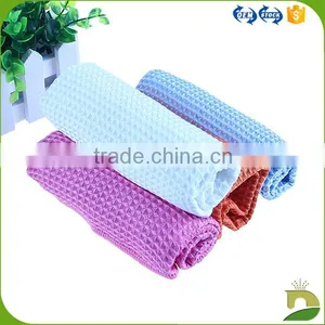 Strong Water Abserbent Waffle Car Cleaning Cloth thumbnail-6