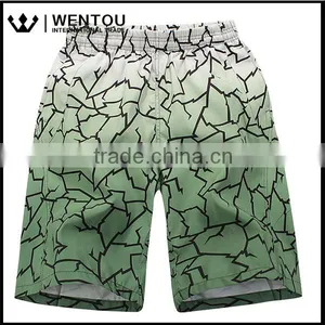 2016 Summer Fashion New Korean Style Loose Beach Plus Size Board Shorts For Men thumbnail-3