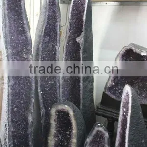 Large Natural Amethyst Fengshui Geode / Amethyst Carves for Sale thumbnail-1