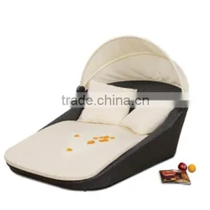 Rattan Lounge Daybed Canopy Covered thumbnail-2