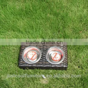 Double Rattan Pet Bowl With Different Size thumbnail-1