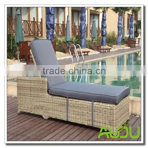 Audu Pittsburgh Pool Wicker Outdoor Lounger thumbnail-1