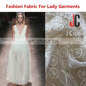 High Quality 100% Polyester Lace Fabric Ladies Fashion Fabric thumbnail-2