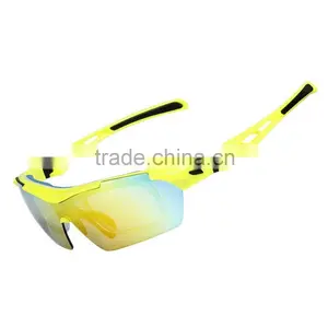 Sports Sunglasses Polarized Anti-UV Cycling Glasses With 5 Interchangeable Lenses thumbnail-2