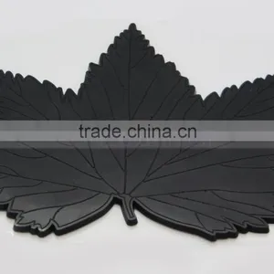 Wholesale Maple Leaf Magic Sticky Pad Anti-Slip Anti-shake Car Pad for Cell Phone 6 thumbnail-3