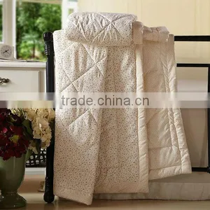 2015 China Cotton Duvet Polyester Fabrics Bedding Set Comfortable Cotton Quilt thumbnail-1