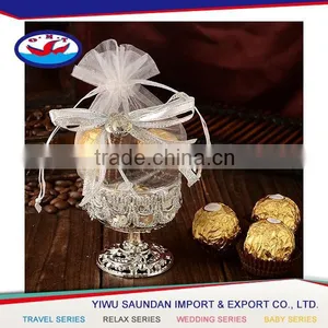 HOT SALE Newest Fashion! Simple Design Fashion Gift Packaging Bag With Workable Price thumbnail-4