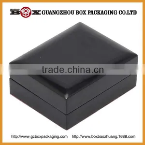 Lacquered Mirrored And Locked Jewelry Storage Wooden Box With Lid thumbnail-3