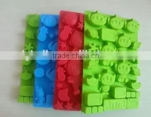 Silicone Ice Cube Tray thumbnail-1