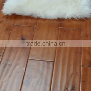 Handscraped Multilayer China Manufacturer Maple Engineered Wood Veneer thumbnail-1
