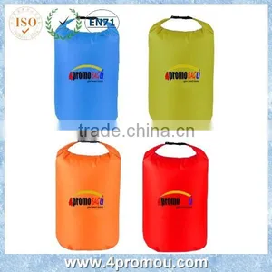 Red Waterproof Beach Tote Bag thumbnail-2