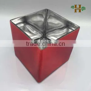 Chinese Factory Wholesale Price Red Small Square Vases thumbnail-2