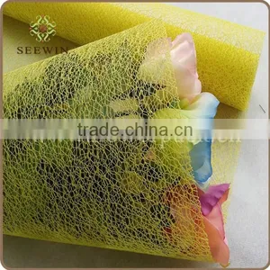 Hot Sell Polyester Decorative Mesh Fabric Floristic Decoration Material thumbnail-1