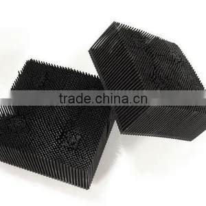Plastic Bristle thumbnail-1