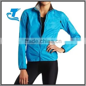 Outdoor Women Thin Sport Windproof Jacket With Hood thumbnail-1