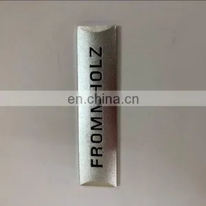 Quality Anodizing Aluminum Silver Engraved Logo Plate thumbnail-2