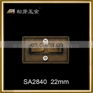 Wholesale All Kinds of Metal Hot Selling Pyramid Studs Cover thumbnail-3