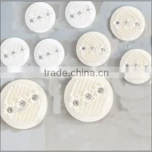Shiny White Colour Resin Women Coats Button With Tunnel Shank thumbnail-1