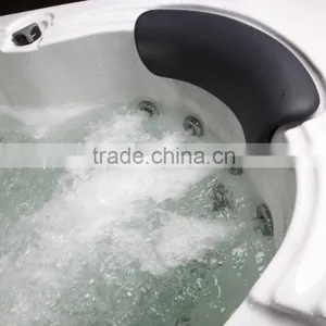 Hot Tub Royale With 49 Jets & Balboa & Bluetooth Music thumbnail-3