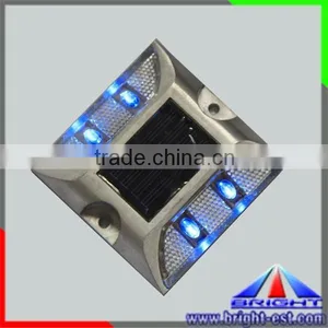 Die Casting Aluminum Road Stud, 2 Sides Reflective Highway Markers, Solar Road Stud Lights thumbnail-5