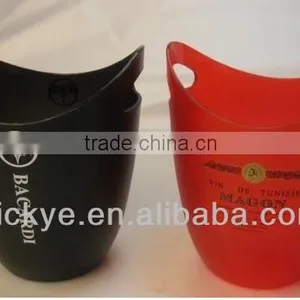 Plastic Ice Buckets With Lids thumbnail-1