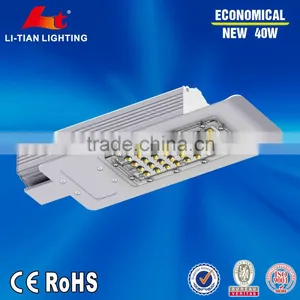 Trending Hot Products 2016 High Lumens High Efficiency 2800-6500 Color Temperature(CCT) 40w LED Street Light thumbnail-1