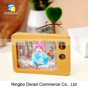 Custom High Quality Wooden Frames Including Solid Wood Love Photo Frame thumbnail-1