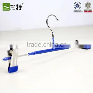 Adujstable Pvc Coated Metal Pants Hangers With Cllips thumbnail-1