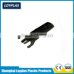 Custom Black Auto Plastic Clips thumbnail-1