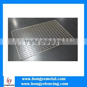 Galvanized/ Stainless Steel Barbecue BBQ Wire Mesh thumbnail-4