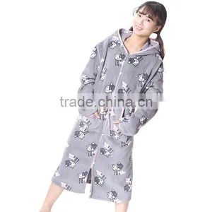 Hot Selling Made In China Personalized Fleece Bathrobe thumbnail-2