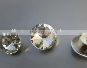 Extravagant Sofa Button thumbnail-1