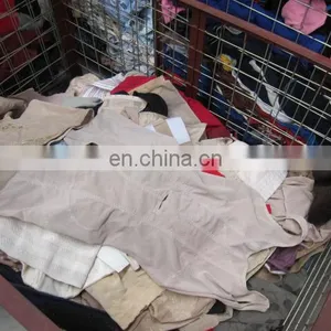 Chinese Good Quality Wholesale Used Clothes and Shoes thumbnail-1