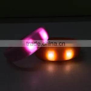 2016 Hot Promotional Custom LED Silicone Bracelet thumbnail-4
