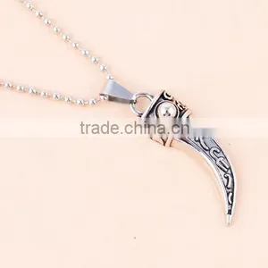 Fashion Stainless Steel Wolf Tooth Fake Turquoise Pendant Necklace Mens Jewelry thumbnail-4