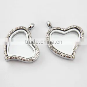 Trending Heart Shaped Glass Memory Locket thumbnail-3