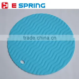 Kitchen Tools Hot Pan Pot Non Slip Washable Silicone Heat Mat thumbnail-1