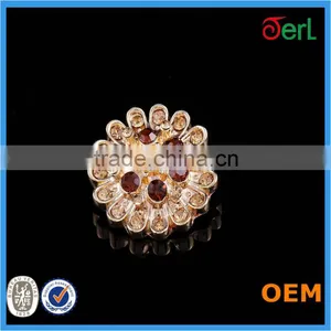 Wholesale Fashion Fancy Crystal Rhinestone Sewing Buttons thumbnail-1