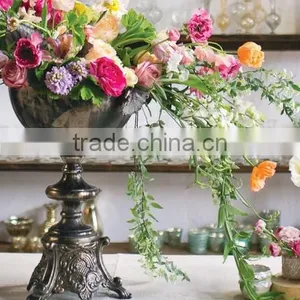 Flower Arrangements for Centerpiece thumbnail-1