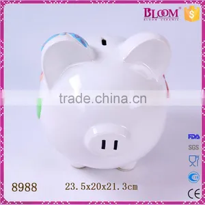 Simple Design White Pig Shape Ceramic Cheap Piggy Bank thumbnail-1