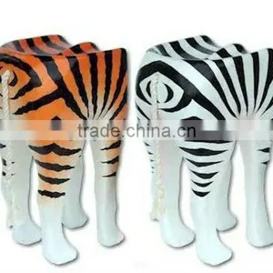 Outdoor Fiberglass Zebra Stool thumbnail-1