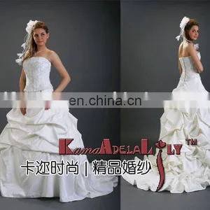 EB621 Organza and Taffeta Material Ruffle Appliqued Fashion With Train Wedding Dress thumbnail-1